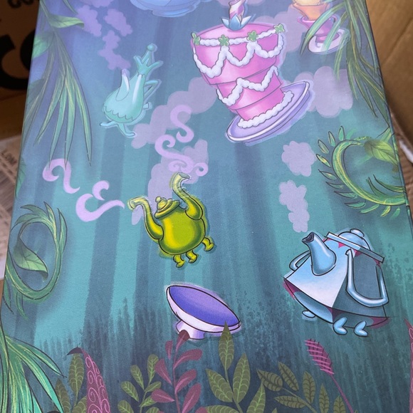 MATTEL ALICE IN WONDERLAND ALICE DRINK ME  DOLL IN HER HOUSE - Picture 12 of 15